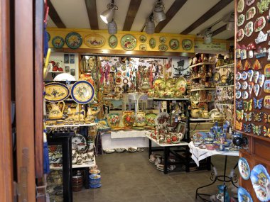 Lindos, Rohdes, Geece Haziran 7.2013 Hediyelik eşya mağazaları, 7 Haziran. 2013, Lindos, Rhodes, Yunanistan