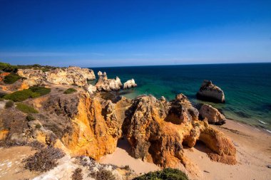 Algarve, Portekiz kıyısında güzel kaya oluşumları