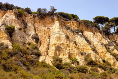Algarve, Portekiz kıyısında güzel kaya oluşumları