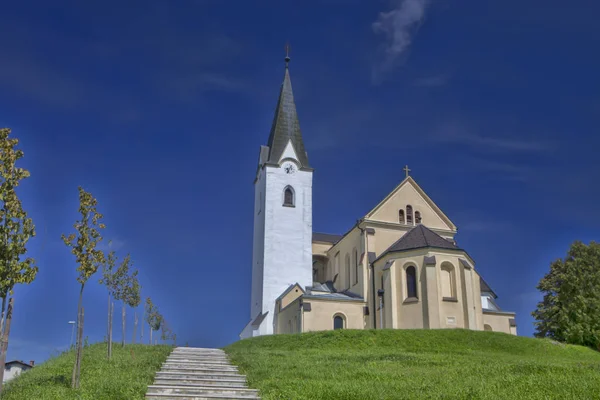Kirche Auf Einem Hügel Österreich — Stockfoto