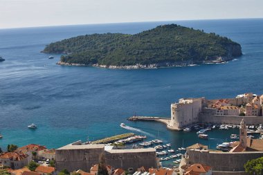  Dubrovnik'in tarihi, adanın Lokrum, Hırvatistan'ın arka planda