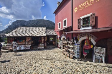   popüler Köprüsü yeniden. Mostar Bosna Hersek