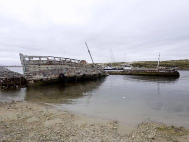 Port Stanley, Falkland Adaları mezarlıkta tekne / Malvinas