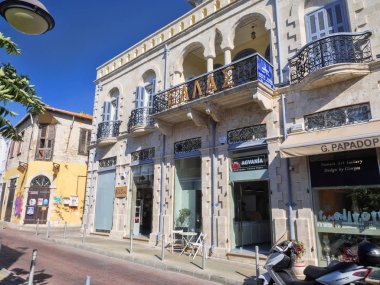 Limasol, Kıbrıs, 21 Haziran 2018: Eski koridorları. 21 Haziran 2018, Limassol, Kıbrıs