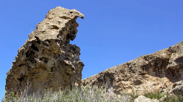 Crack Rock Wybrzeżu Cypru — Zdjęcie stockowe