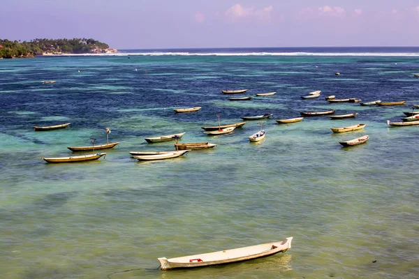Botes Pequeños Recolectores Algas Lembongan Indonesia — Foto de Stock
