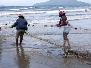  Hayat Nehri Deltası Antainambalana, Antsiranana, Madagaskar üzerinde