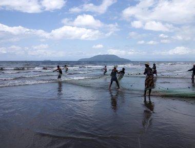  Hayat Nehri Deltası Antainambalana, Antsiranana, Madagaskar üzerinde