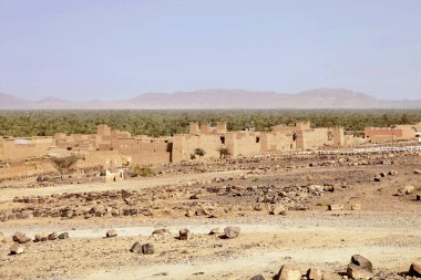 daha önce Palmerie, Fas geleneksel Kasbah