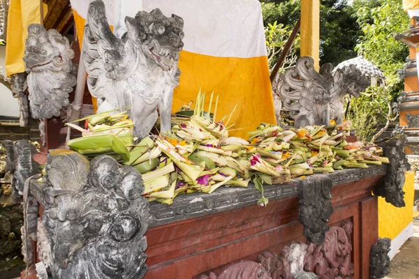 Giften Aan Geesten Hindoe Ceremonie Nusa Penida Bali Indonesië — Stockfoto