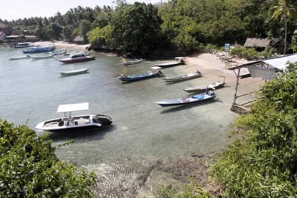 Barcos Orilla Toyapakeh Nusa Penida Indonesia — Foto de Stock