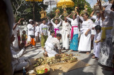 Hindu törenle, - Nusa Penida, Endonezya