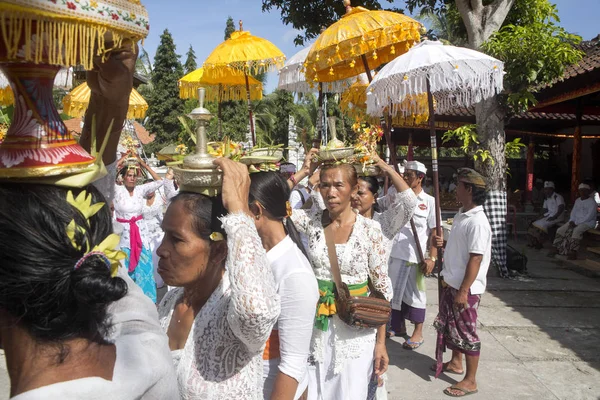 印度教仪式 Penida 印度尼西亚 — 图库照片
