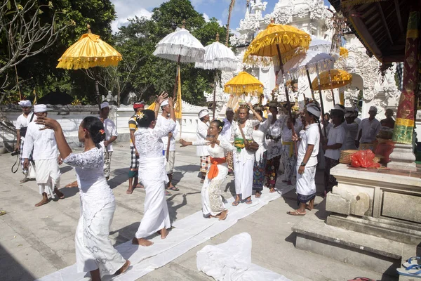 Hinduisk Ceremoni Nusa Penida Indonesien — Stockfoto