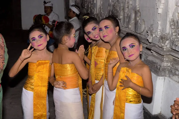 Atores Hindus Durante Cerimônias Toyopakeh Nusa Penida Bali — Fotografia de Stock