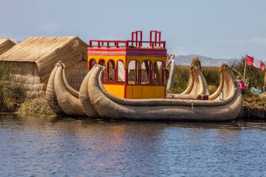 Reed tekne Güney Peru Titicaca dünyada en yüksek Gölü