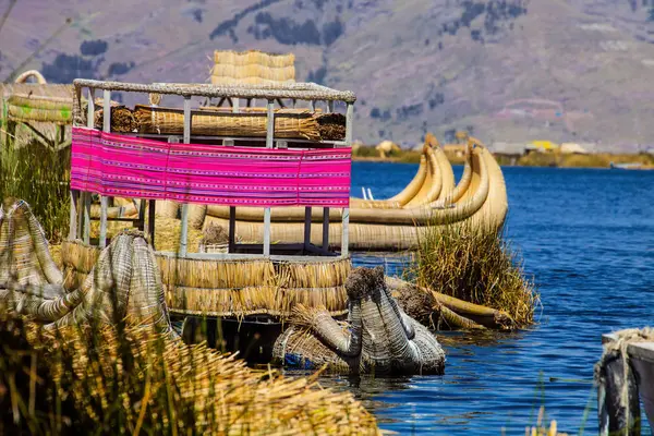 Reed Csónakot Legnagyobb Tava Titicaca Peru Déli Világ — Stock Fotó