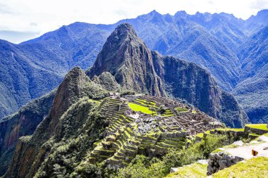 Görünümü, antik Inca şehir, Machu Picchu. 15-yy Inca sitesi. 'kayıp şehir İnka'. Machu Picchu tapınak kalıntıları. UNESCO Dünya Mirası Sit alanı. Peru