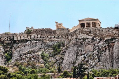 Güzel Korint yamaçları formu colonnade, Atina, Yunanistan