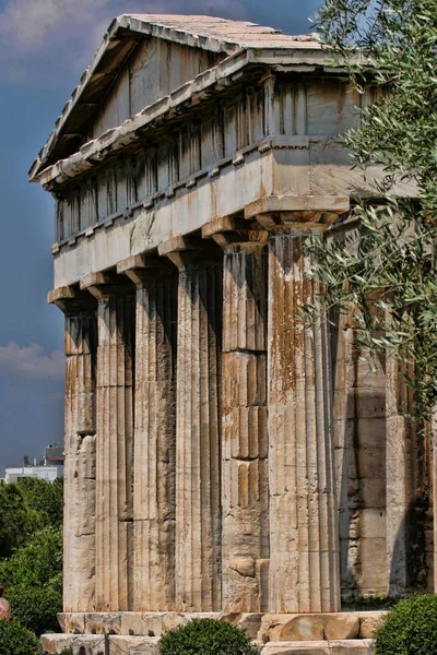 Långa Romerska Tempel Akropolis Aten Grekland — Stockfoto
