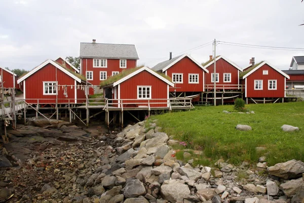 Casas Típicas Madera Roja Costa Noruega — Foto de Stock