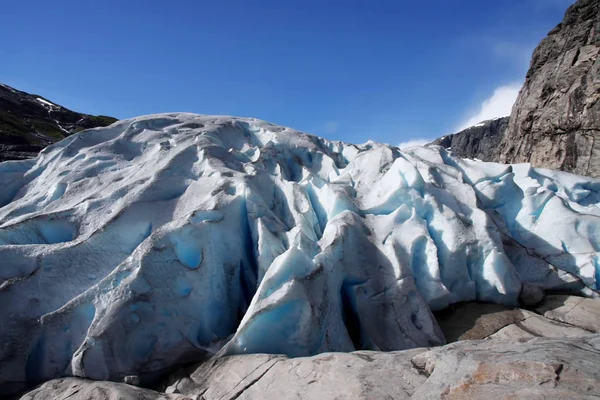 Nigardsbreen ノルウェーの氷河の美しさ — ストック写真