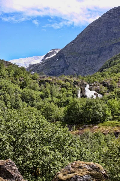 Norveç Yaz Manzarasının Güzelliği — Stok fotoğraf