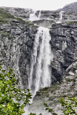 Norveç şelaleler güzelliği