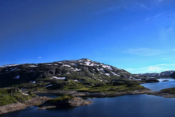 Кристально Чистая Вода Горах Норвежских Озер Норвегии Скандинавии — стоковое фото
