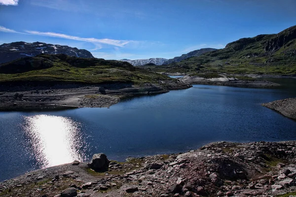 Agua Cristalina Las Montañas Los Lagos Noruegos Noruega Escandinavia — Foto de Stock