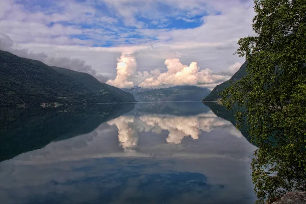 Beauty Norwegian Fjord Landscape — Stock Photo, Image