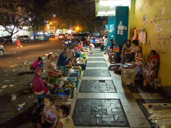 Calle Vida Nocturna Manado Sulawesi Indonesia — Foto de Stock