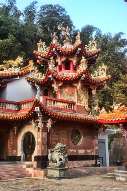 Bir şekilde dekore edilmiş renkli manastırları, Tayvan
