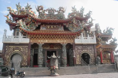 : Bir şekilde dekore edilmiş renkli manastırları, Tayvan