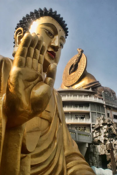 Magnificent Golden Statue Buddha Mountains Taiwan — Stock Photo, Image