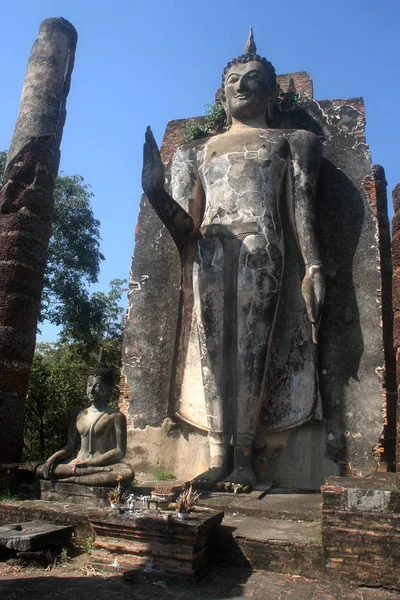 Big Buddha heykeli, Sukhothai Tapınak, Tayland