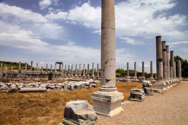 Perges, Türkiye'de Roma kalıntıları