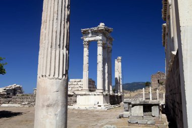 Bergamo arkeolojik Akropolis, Türkiye