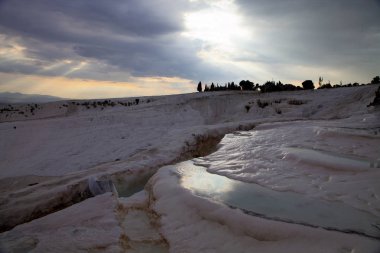 güzel Traverten cascades, Pamukkale, Türkiye