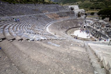 büyük doğal amfi tiyatro, Efes, Türkiye
