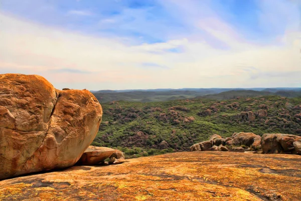 Güzel kayalık oluşumlar Matopos Milli Parkı, Zimbabve