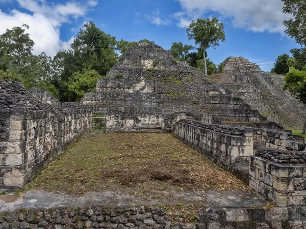 Parque Nacional Yaxha Nakum Naranjo, Monumento Arqueológico Maia, Guatemala — Fotografia de Stock