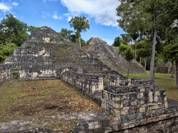 Parque Nacional Yaxha Nakum Naranjo, Monumento Arqueológico Maya, Guatemala — Foto de Stock