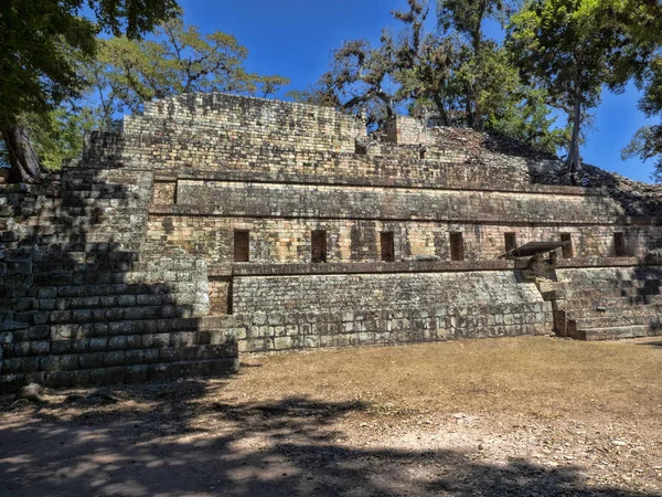 Copan arkeologiska platsen av Maya civilisationen, inte långt från gränsen mot Guatemala. Det var huvudstad i främsta klassiska kungariket perioden från 5 till den 9: e århundradet. — Stockfoto