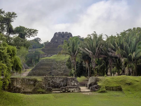 Xunantunich, Belize 'nin Maya arkeolojik anıtları — Stok fotoğraf
