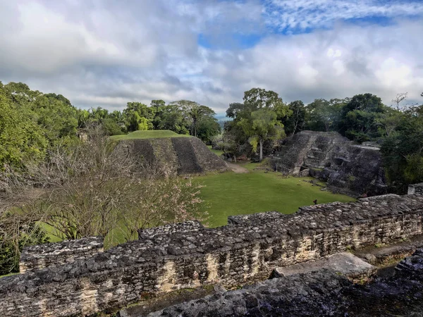 Майя археологічні пам'ятники Xunantunich, Беліз — стокове фото
