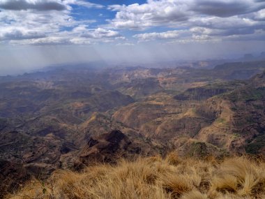 Simien dağ milli parkı güzel manzara, Etiyopya