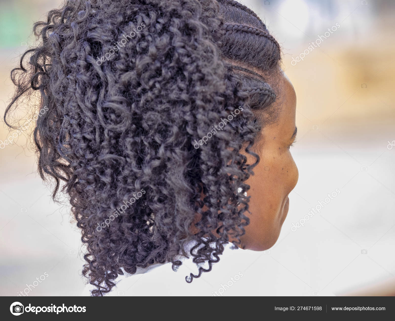 Axum Ethiopia April 27th 2019 Ethiopian Woman With Artistically