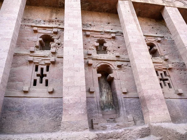 Kiliselerin en büyüğü Medhane Alem, Lalibela, Etiyopya'dır. — Stok fotoğraf