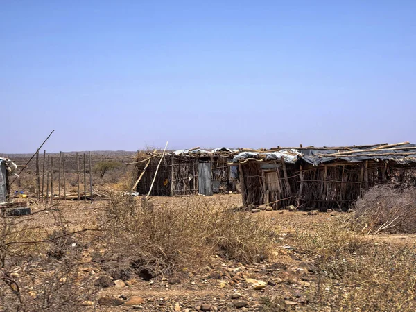 索马里人无休止的贫民窟，生活在极度贫穷和绝望之中。埃塞俄比亚阿法尔省. — 图库照片